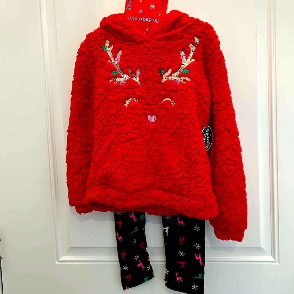 NWT Christmas Reindeer Holiday Set Soft Top & Matching Leggings size Large